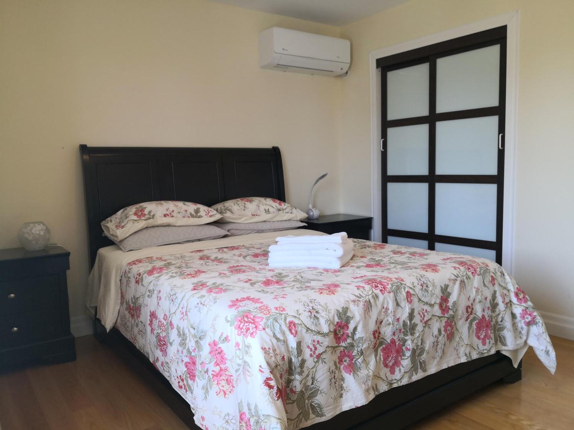 Dairy Homestay Toronto Exterior foto